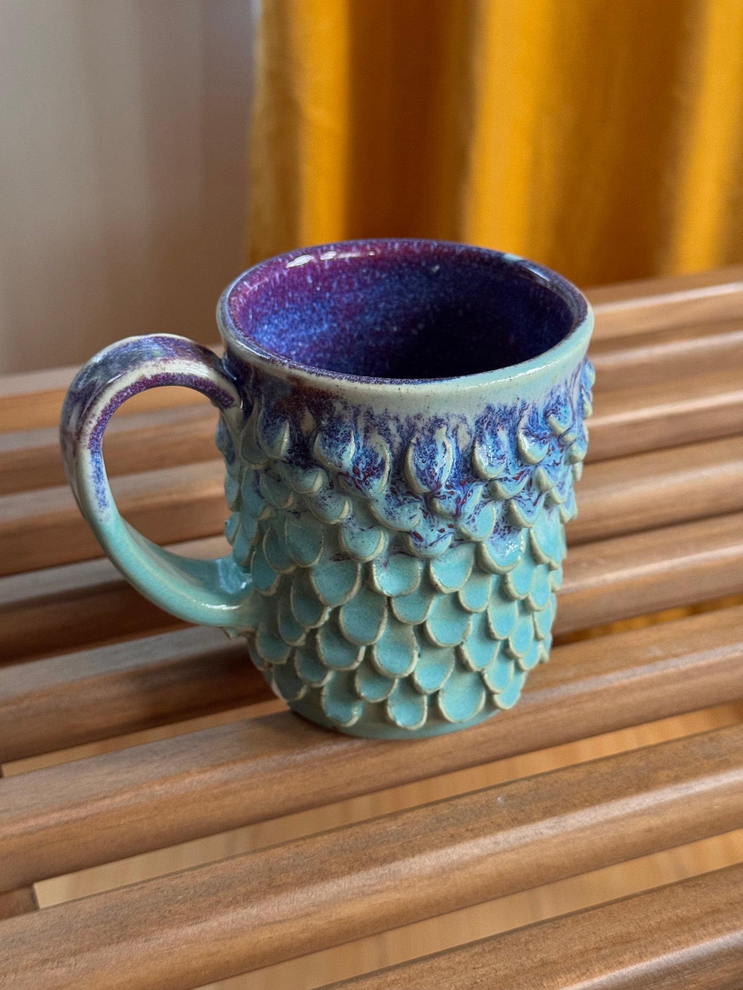Fish scale mug 1